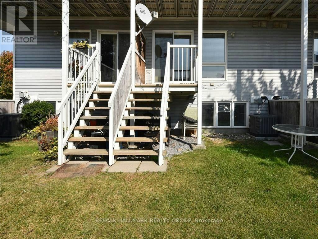 386 Crownridge Drive, Ottawa, ON, K2M 3A4 - 23