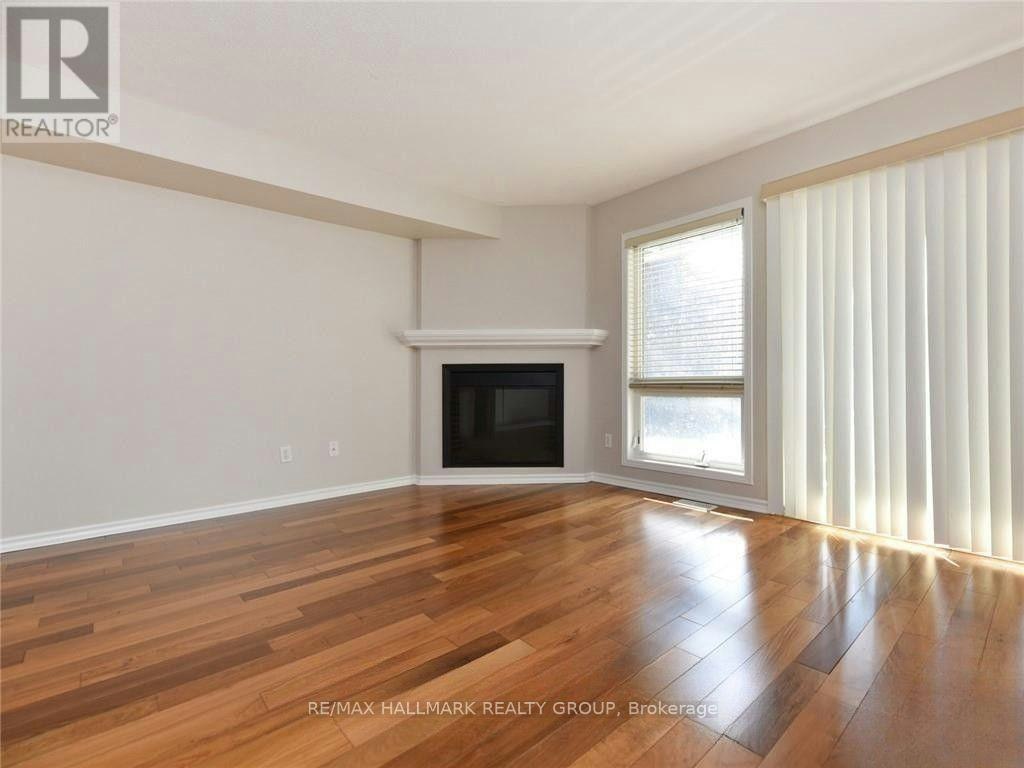 386 Crownridge Drive, Ottawa, ON, K2M 3A4 - 11