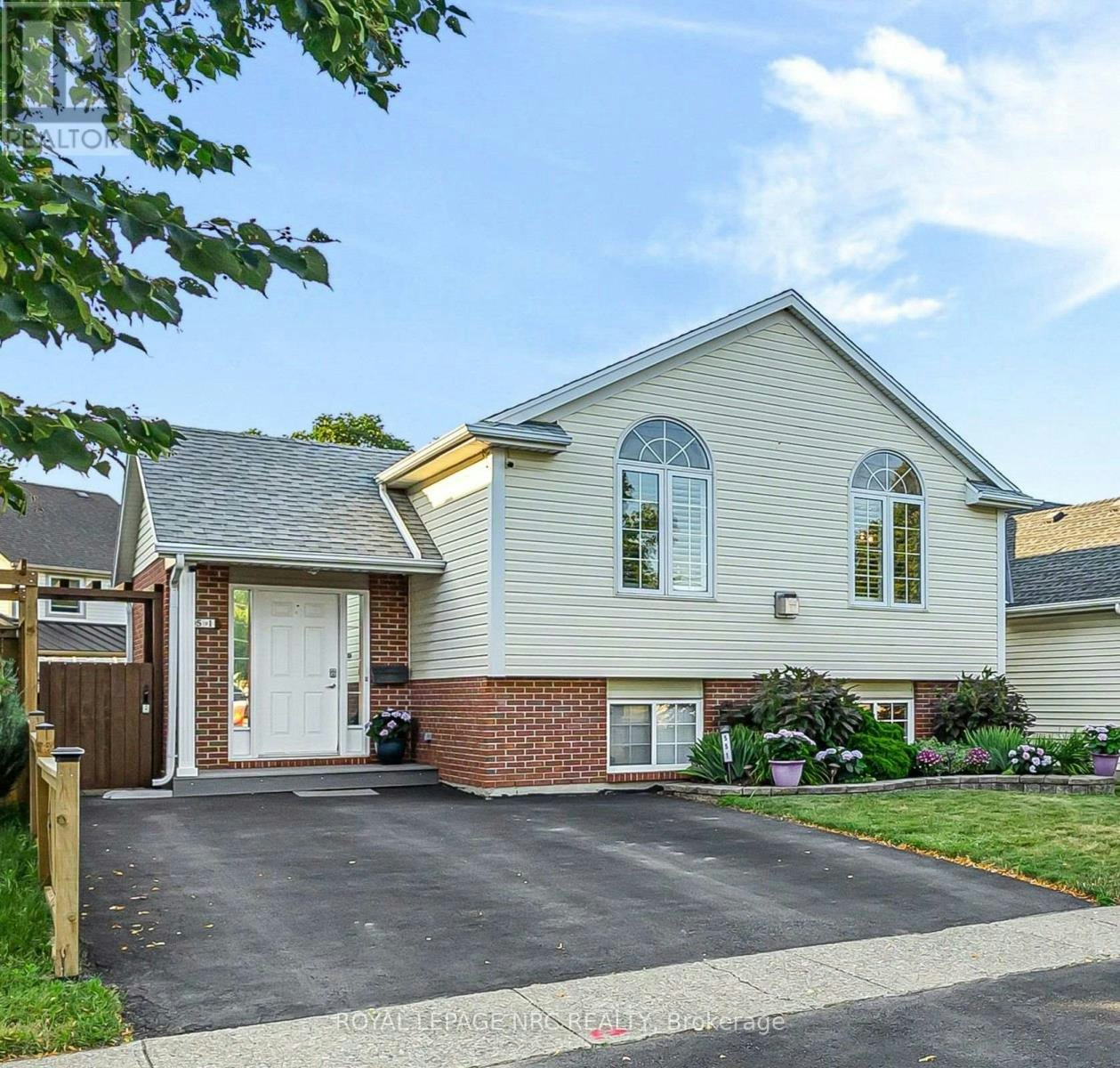 551 Scott Street, St. Catharines, ON, L2M 6Y4