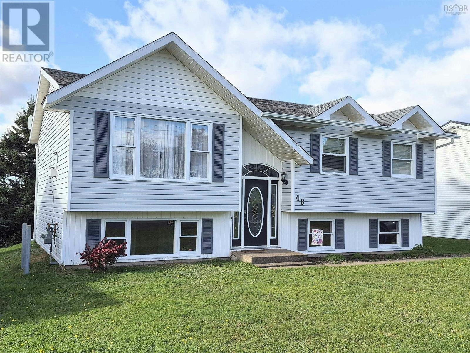 48 Townshend Avenue, Amherst, NS, B4N 4N6