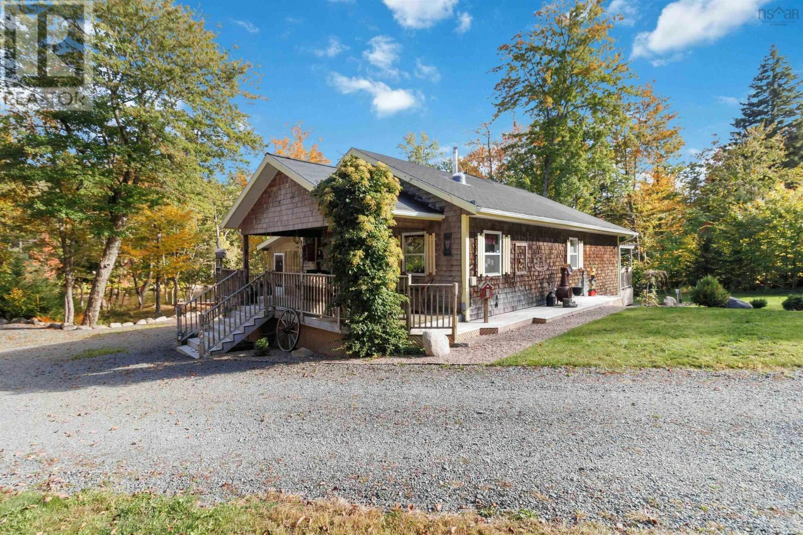 484 Gilberts Lane, Maplewood, NS, B0R 1A0