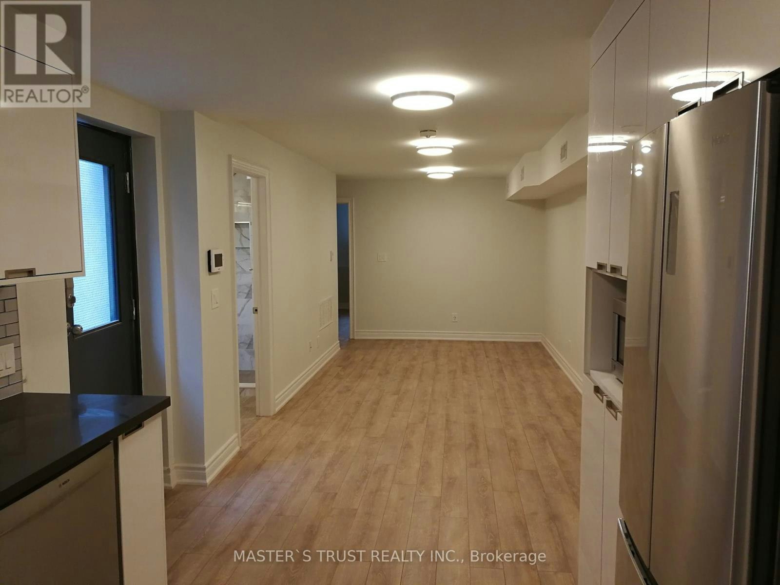 LOWUNIT-246 Lippincott Street, Toronto, ON, M5S 2P5 - 6