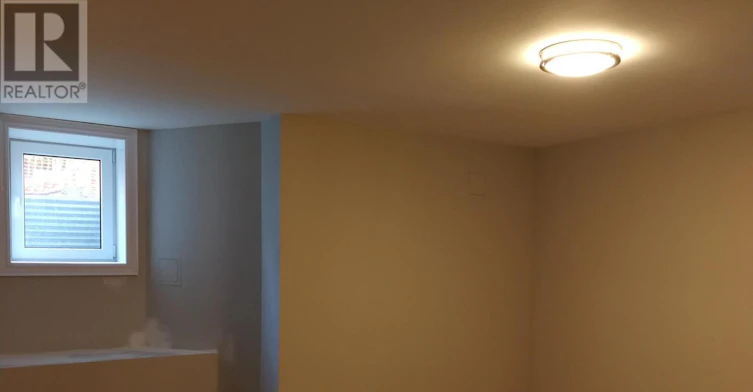LOWUNIT-246 Lippincott Street, Toronto, ON, M5S 2P5 - 8
