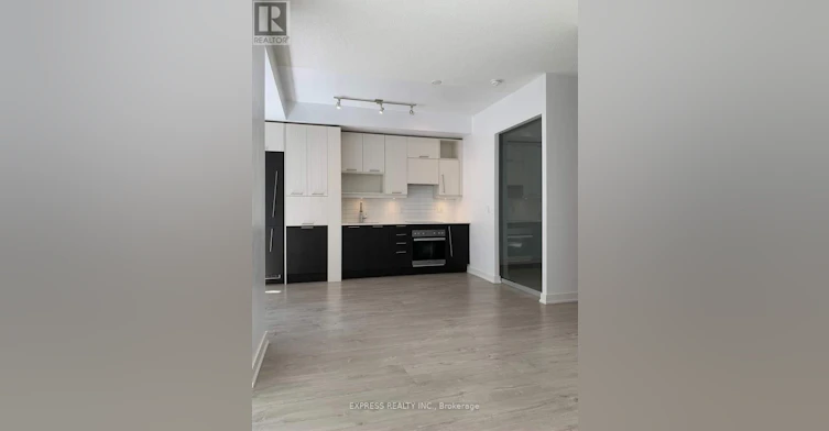 320-30 Nelson Street, Toronto, ON, M5V 0H5 - 2