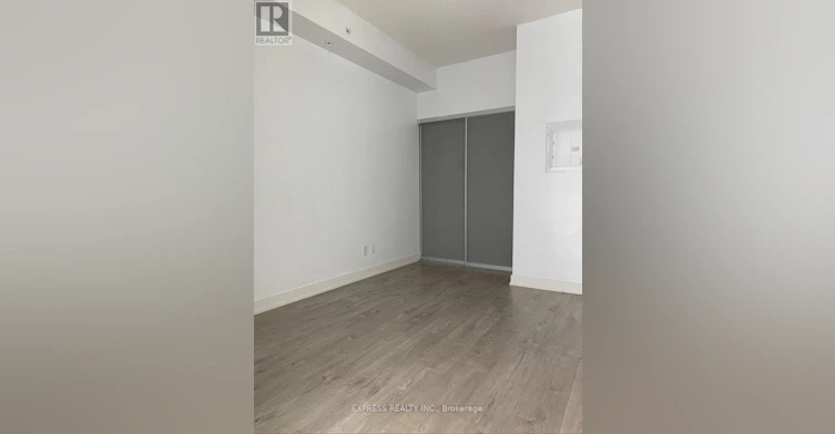 320-30 Nelson Street, Toronto, ON, M5V 0H5 - 5