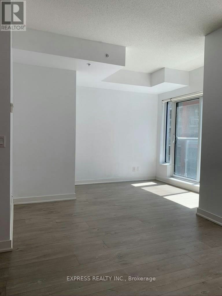 320-30 Nelson Street, Toronto, ON, M5V 0H5 - 4