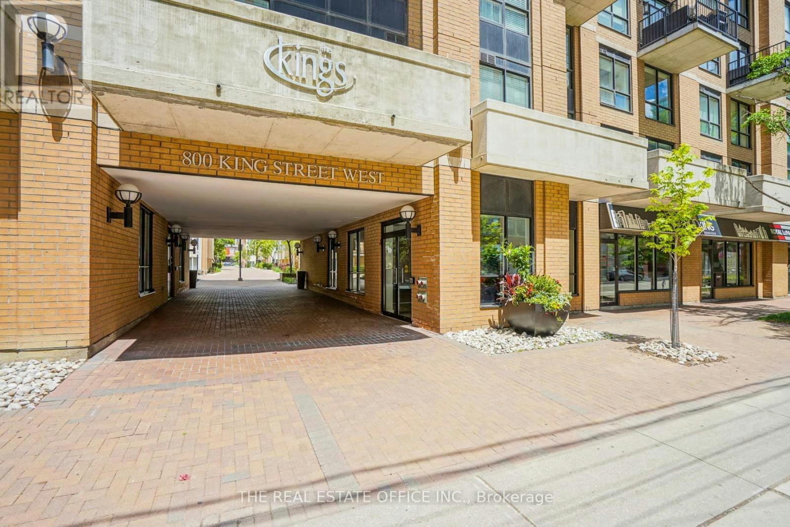 414-800 King Street W, Toronto, ON, M5V 3M7 - 2