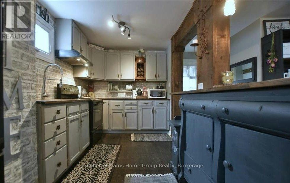 265 10th Street, Hanover, ON, N4N 1P1 - 9