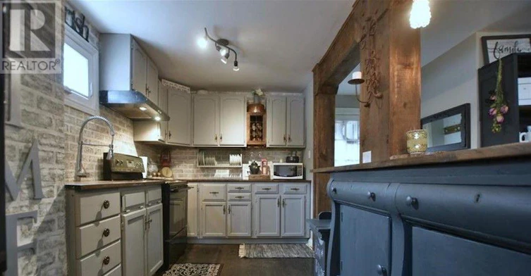 265 10th Street, Hanover, ON, N4N 1P1 - 9