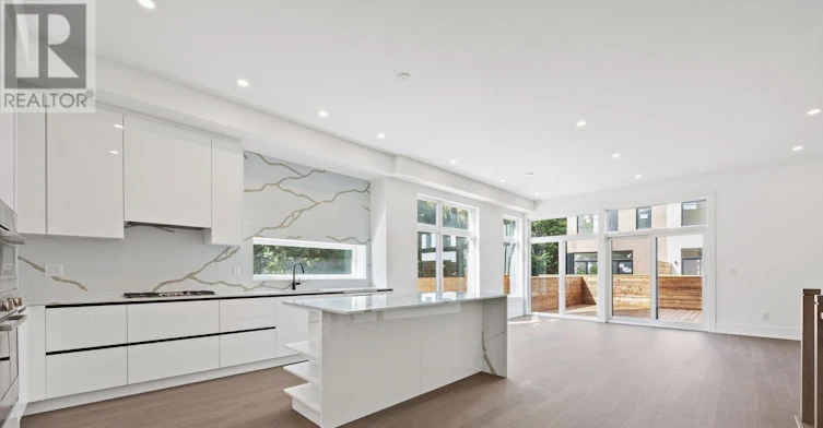 11-20 Lou Parsons Way, Mississauga, ON, L5H 0B2 - 3