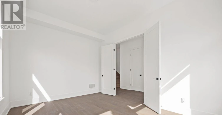11-20 Lou Parsons Way, Mississauga, ON, L5H 0B2 - 14