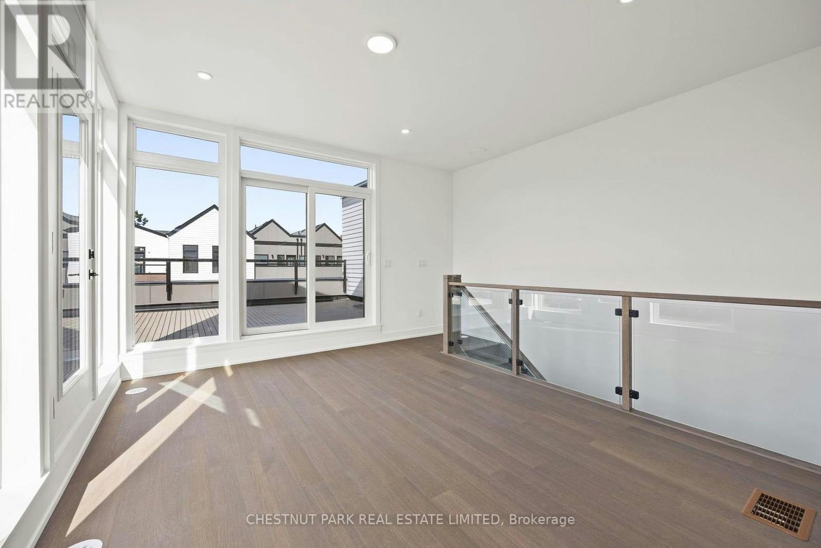 11-20 Lou Parsons Way, Mississauga, ON, L5H 0B2 - 29