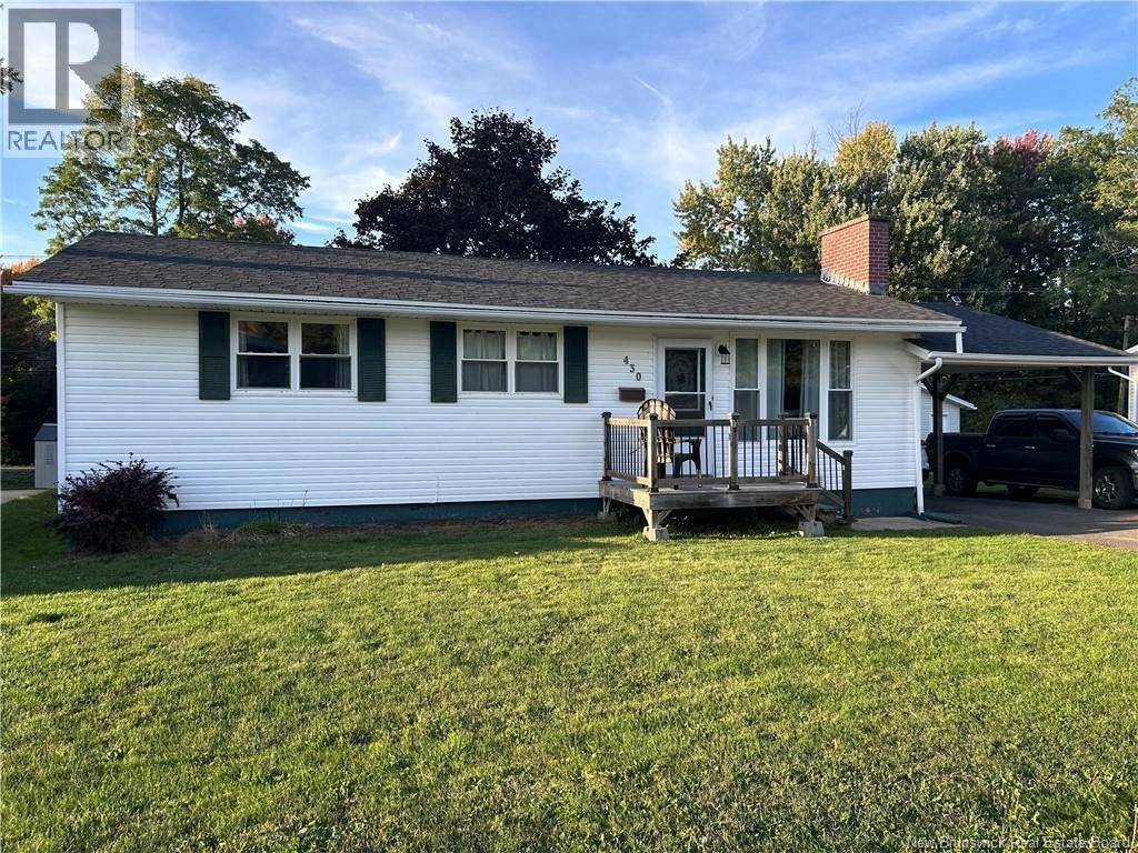 430 Gardiner Street, Oromocto, NB, E2V 1G3