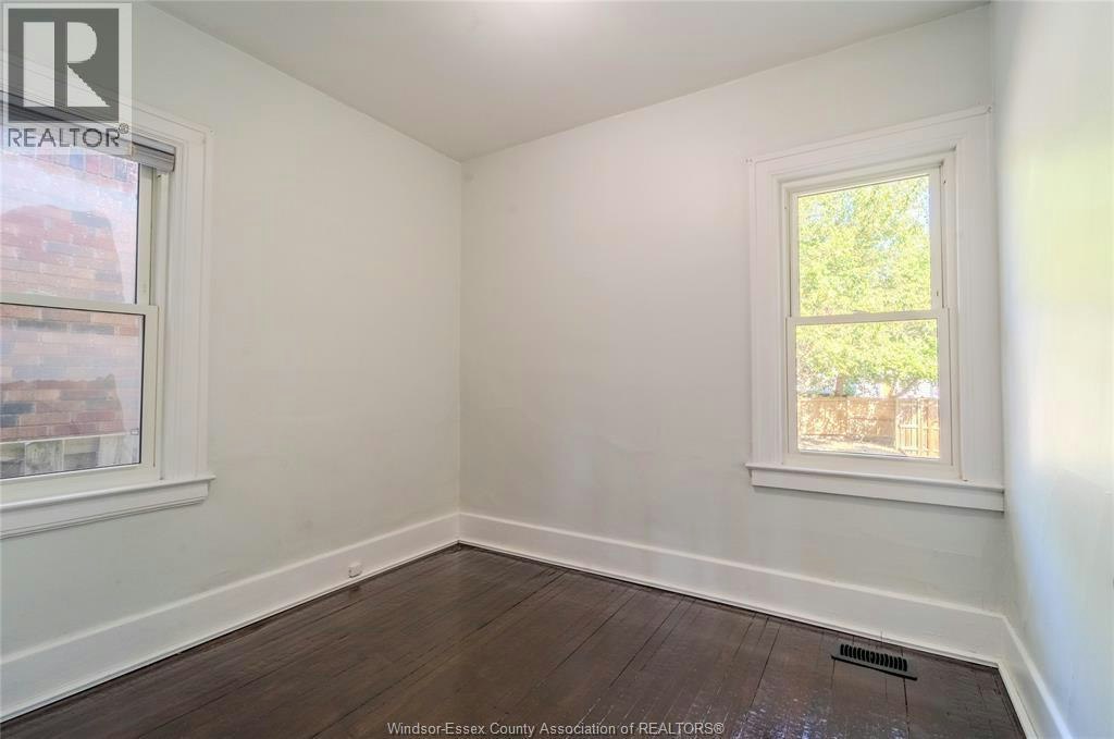 966 Curry Avenue, Windsor, ON, N9B 2C5 - 7