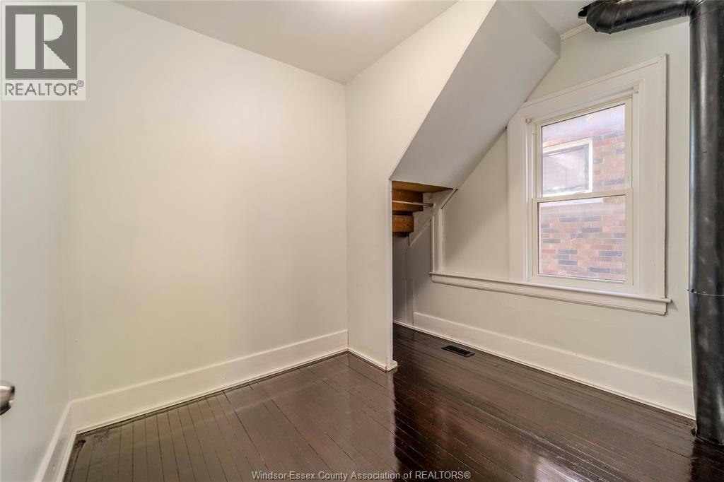966 Curry Avenue, Windsor, ON, N9B 2C5 - 6