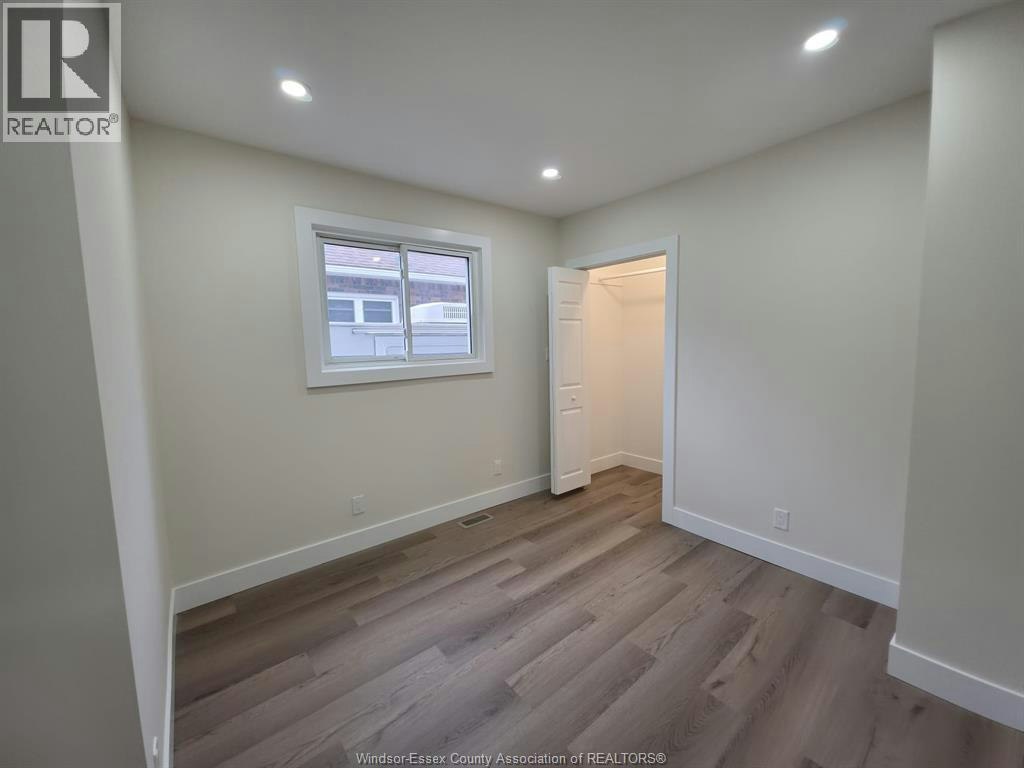 MAIN-1674 Hickory Road, Windsor, ON, N8Y 3T3 - 9