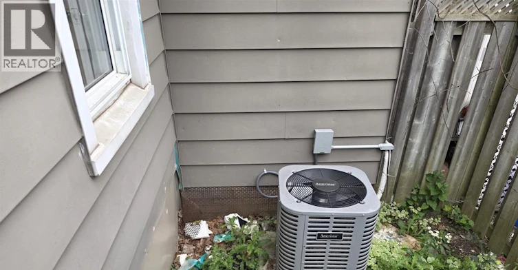 MAIN-1674 Hickory Road, Windsor, ON, N8Y 3T3 - 21