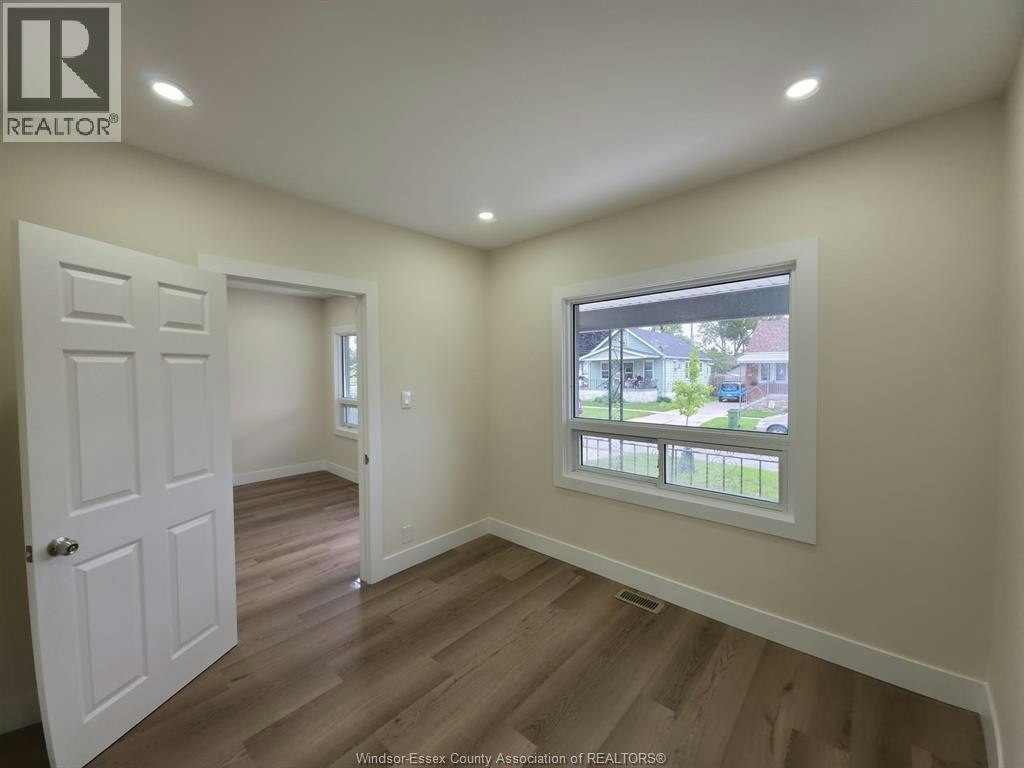 MAIN-1674 Hickory Road, Windsor, ON, N8Y 3T3 - 6