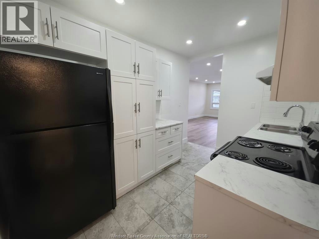MAIN-1674 Hickory Road, Windsor, ON, N8Y 3T3 - 13