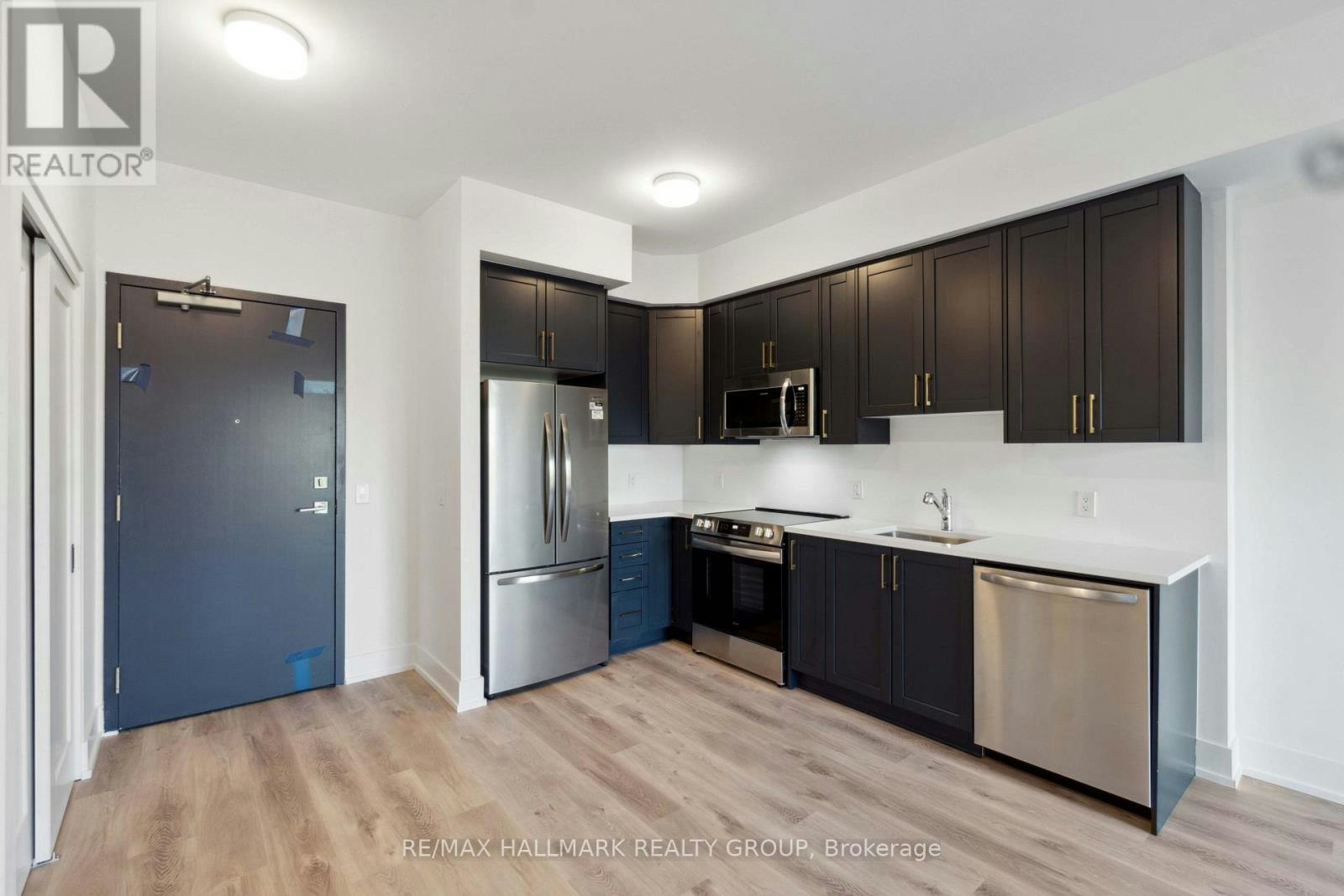 211-397 Codds Road, Ottawa, ON, K1K 5C7 - 8