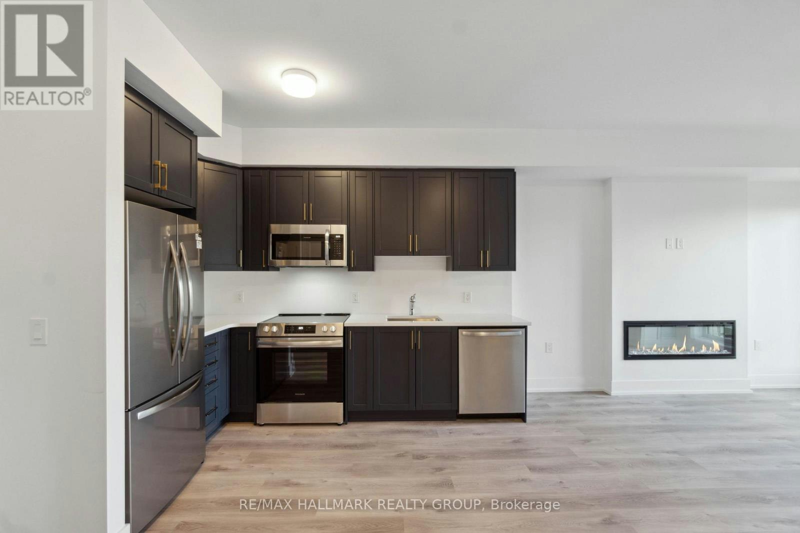 211-397 Codds Road, Ottawa, ON, K1K 5C7 - 9