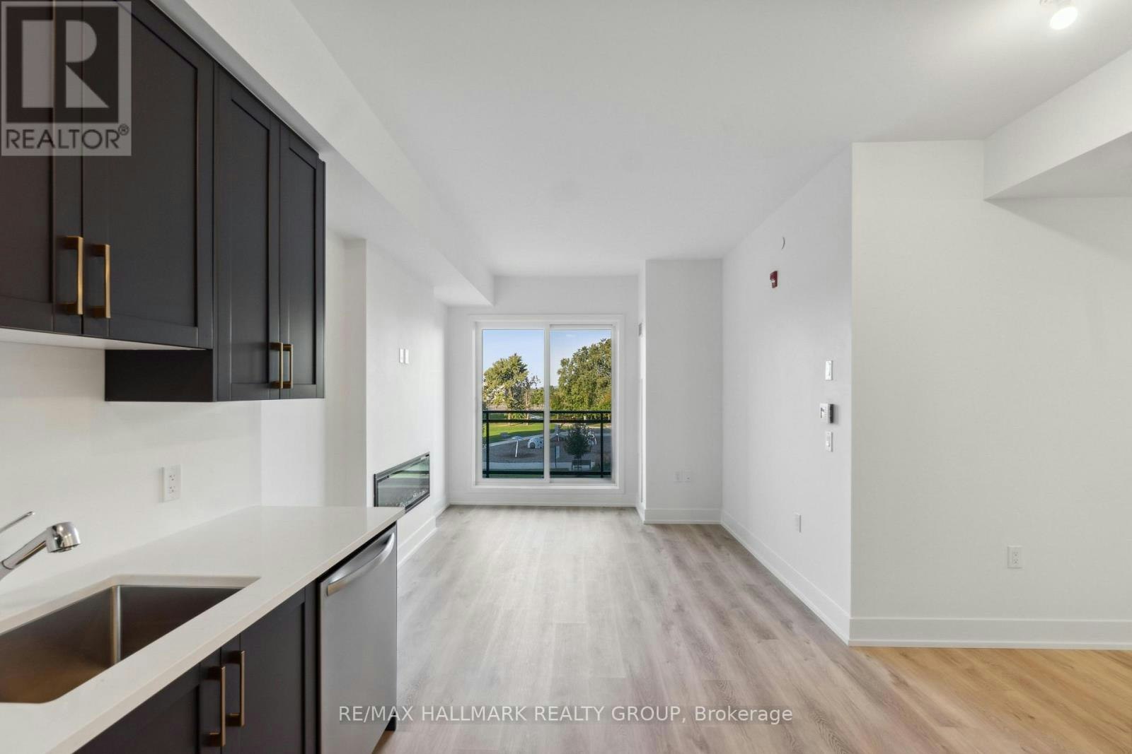 211-397 Codds Road, Ottawa, ON, K1K 5C7 - 11