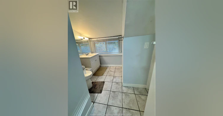 ROOM LVL 2-1124 Janette Avenue, Windsor, ON, N9A 5A5 - 6