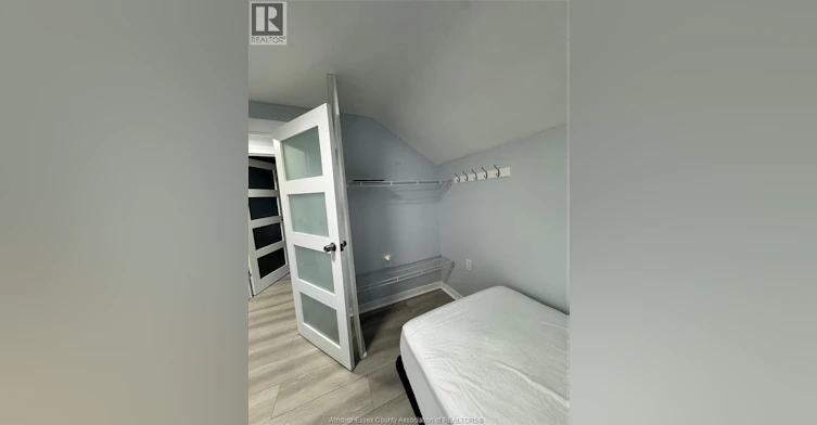 ROOM LVL 2-1124 Janette Avenue, Windsor, ON, N9A 5A5 - 4