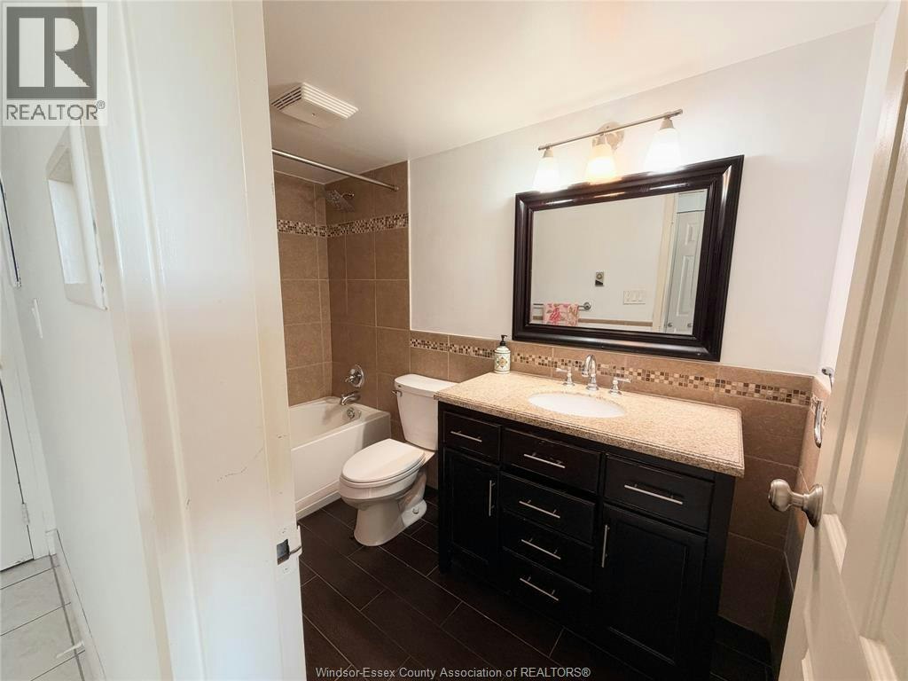 1303-8591 Riverside Drive East, Windsor, ON, N8S 1G3 - 9