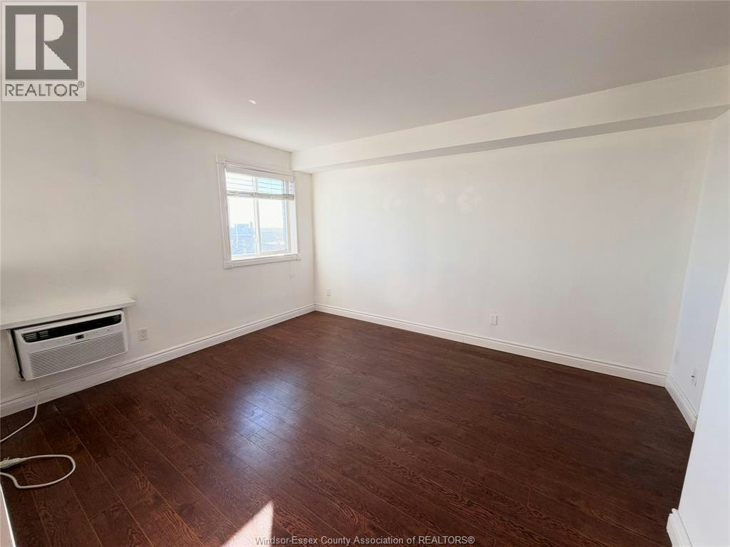 1303-8591 Riverside Drive East, Windsor, ON, N8S 1G3 - 4