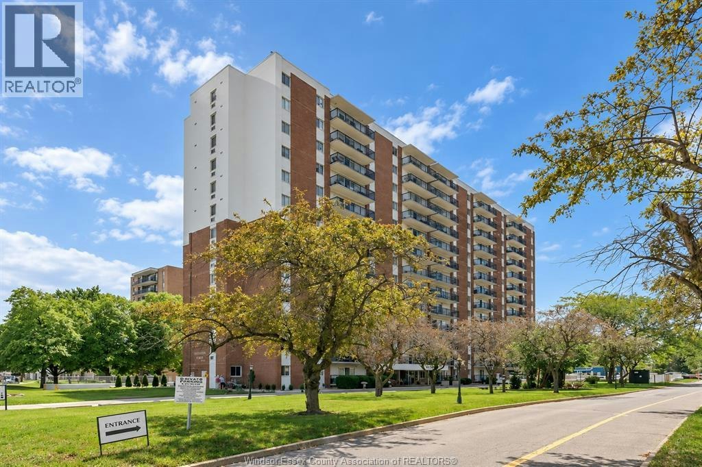 1303-8591 Riverside Drive East, Windsor, ON, N8S 1G3