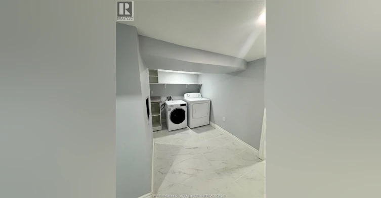 LOWER-1124 Janette Avenue, Windsor, ON, N9A 5A5 - 5
