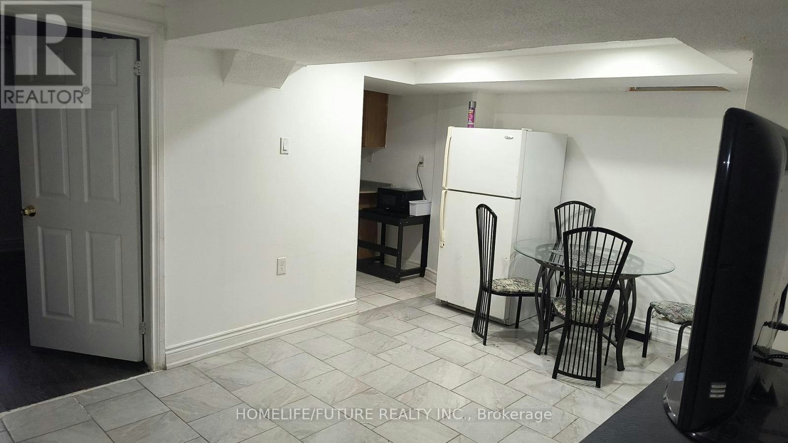 BSMT-60 Charles Brown Road, Markham, ON, L3S 4V3 - 4
