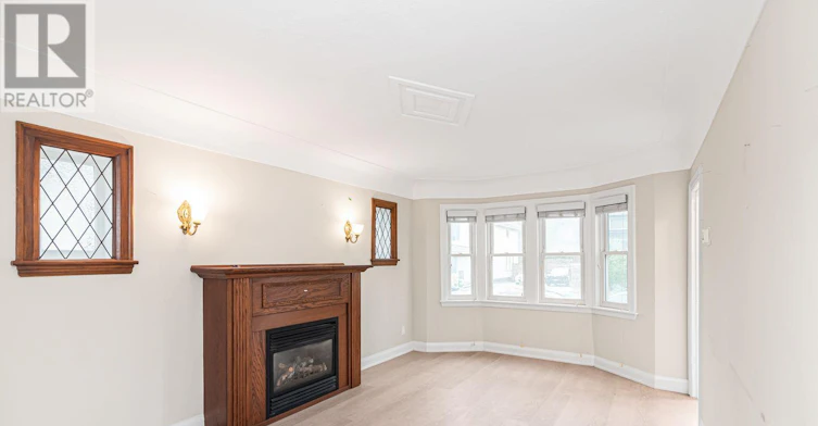 187 2nd Street WEST, Hamilton, ON, L9C 3G2 - 3
