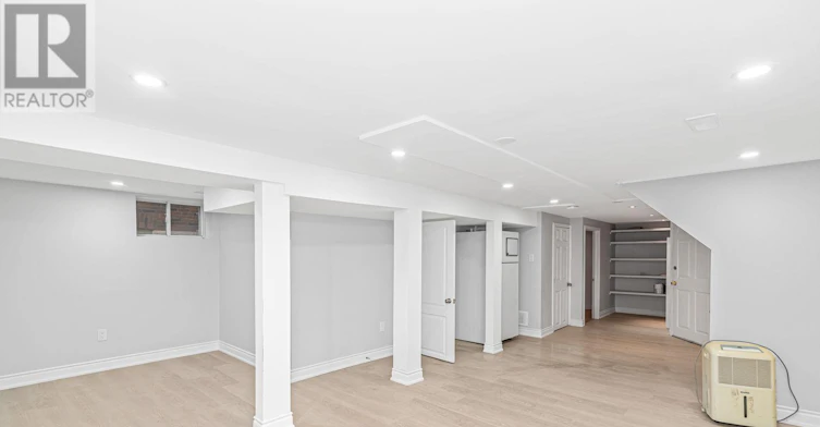 187 2nd Street WEST, Hamilton, ON, L9C 3G2 - 18