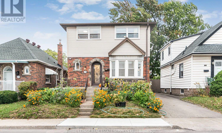 187 2nd Street WEST