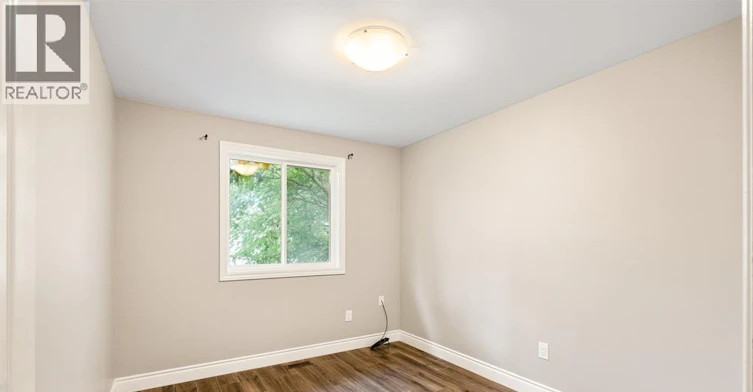 766 Irvine Avenue, Windsor, ON, N8X 2T2 - 19