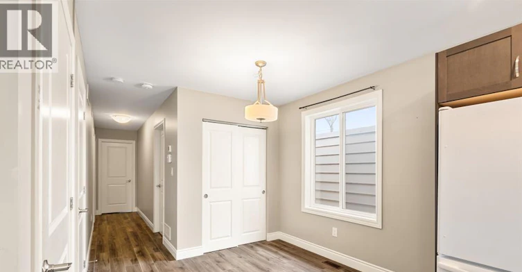 766 Irvine Avenue, Windsor, ON, N8X 2T2 - 13