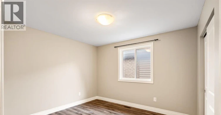 766 Irvine Avenue, Windsor, ON, N8X 2T2 - 20