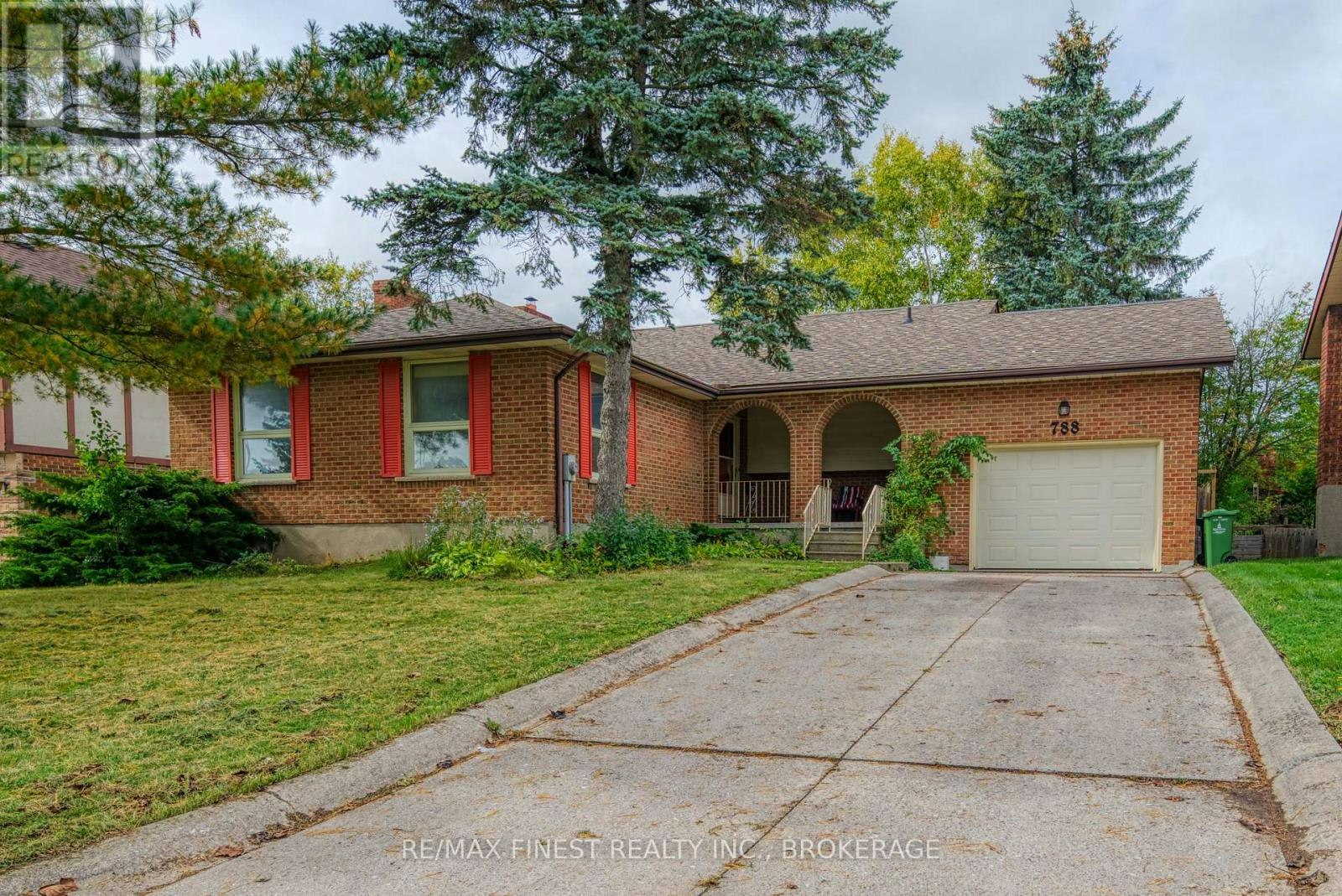 788 Kimberley Street, Kingston, ON, K7P 1C3