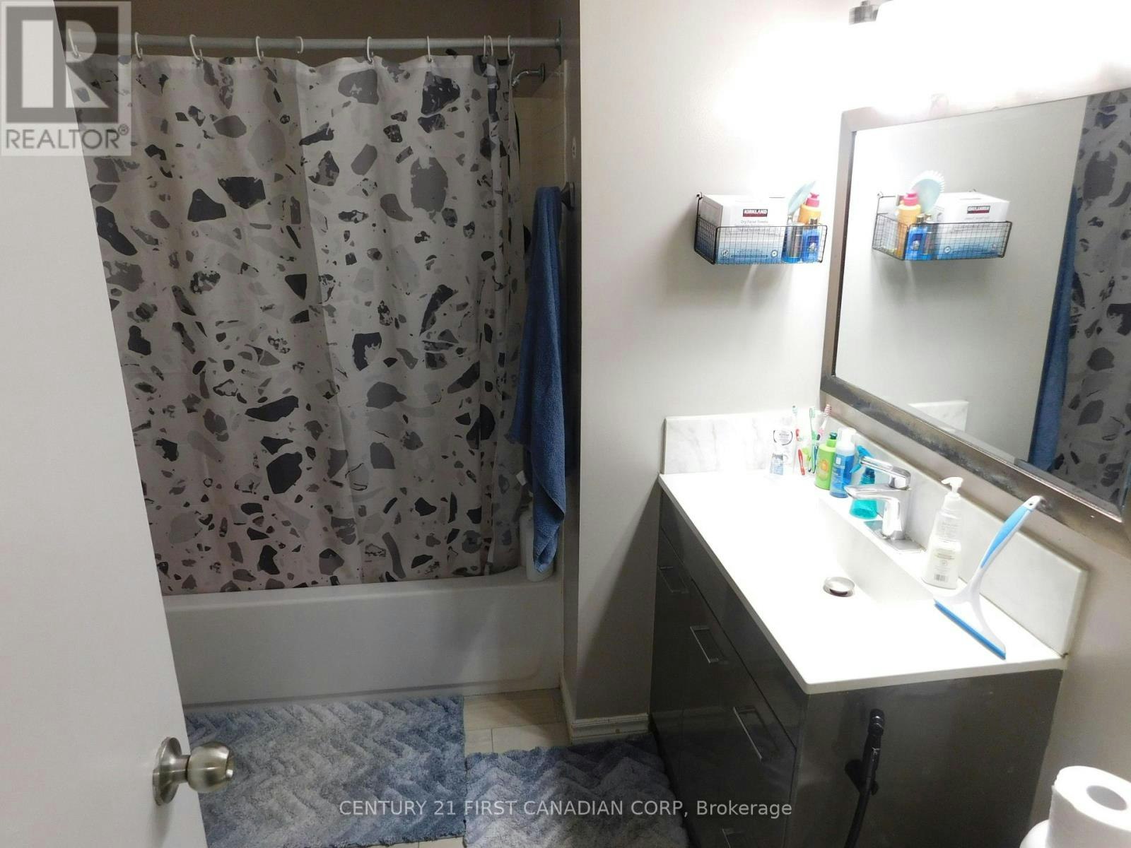 116-70 Fiddlers Green Road, London, ON, N6H 4R4 - 14