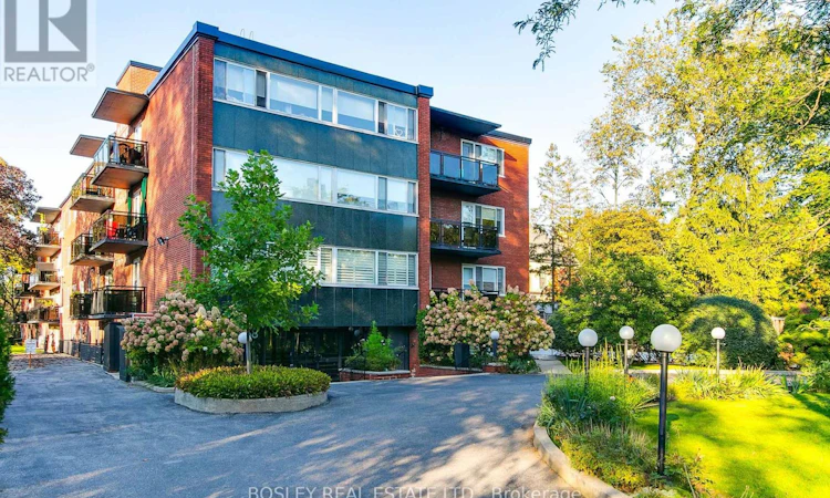 404-158 Crescent Road