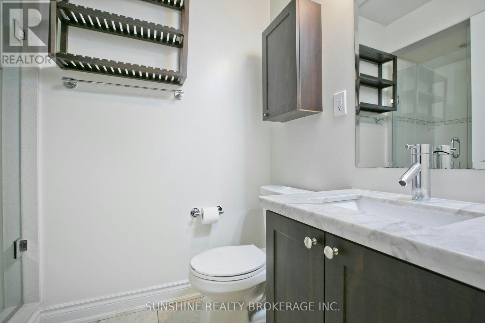 12-20 Hargrave Lane, Toronto, ON, M4N 0A4 - 24