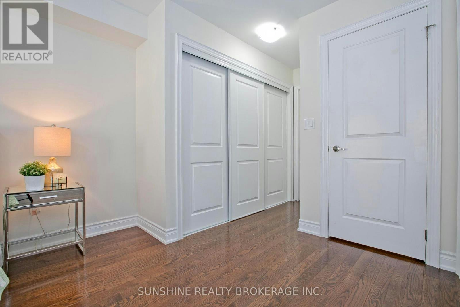 12-20 Hargrave Lane, Toronto, ON, M4N 0A4 - 17