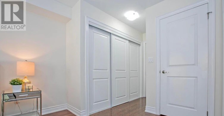12-20 Hargrave Lane, Toronto, ON, M4N 0A4 - 17