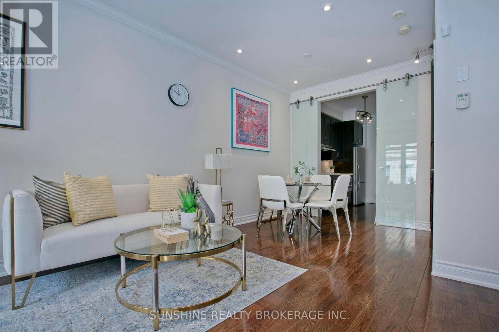 12-20 Hargrave Lane, Toronto, ON, M4N 0A4 - 9
