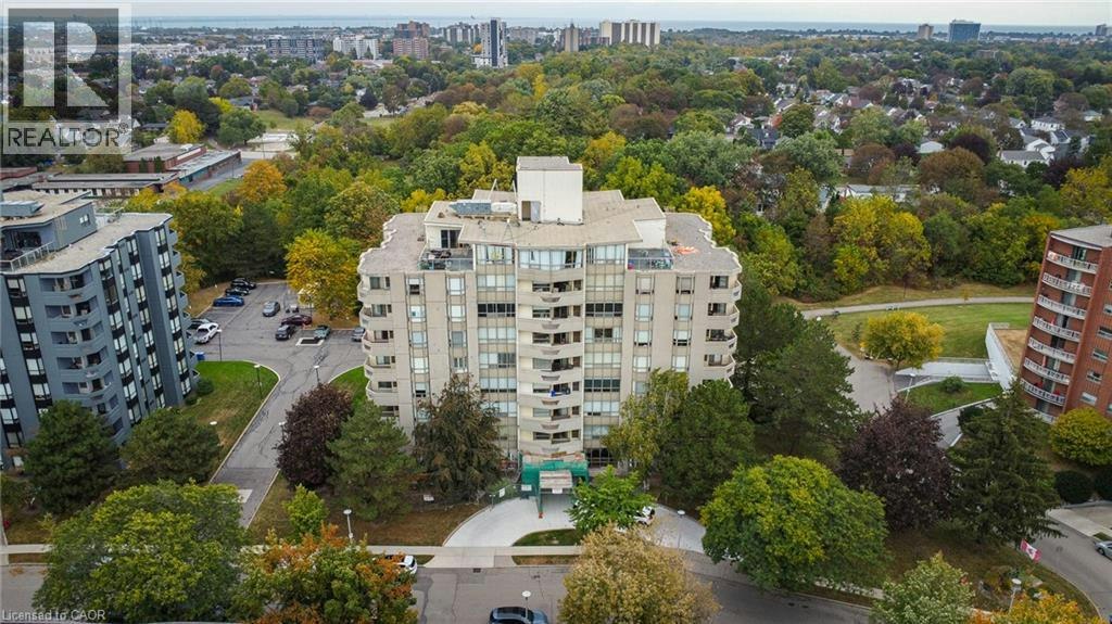 510-8 Village Green Boulevard, Hamilton, ON, L8G 5B8