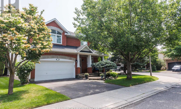 11 Redbridge Crescent