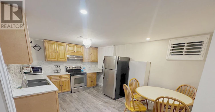 925 Byron Street N, Whitby, ON, L1N 4P2 - 6