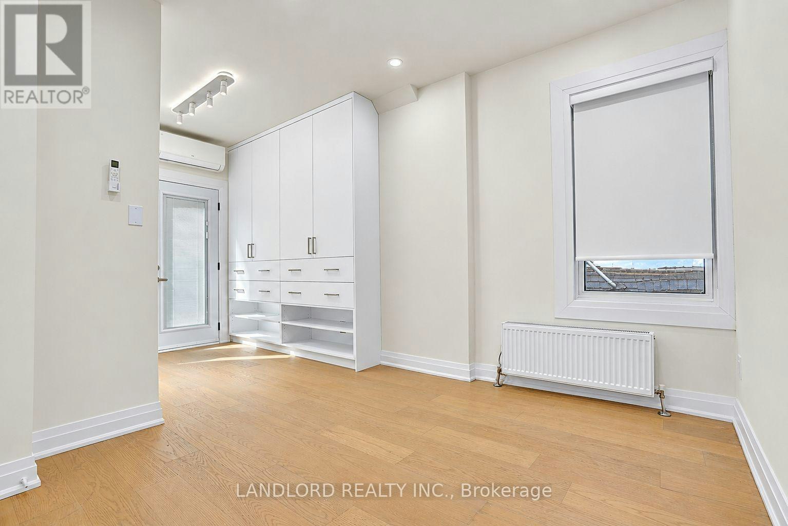 1-92 Neville Park Boulevard, Toronto, ON, M4E 3P8 - 11
